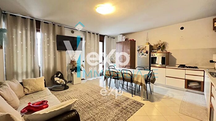 Appartamento trilocale in vendita in Belfiore