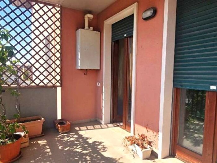 Appartamento quadrilocale in affitto in via Valpolicella, Parona, Verona