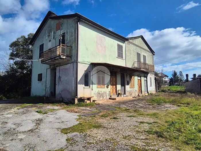 Casa con 5 locali in vendita in Via Selva Casilina, Frosinone