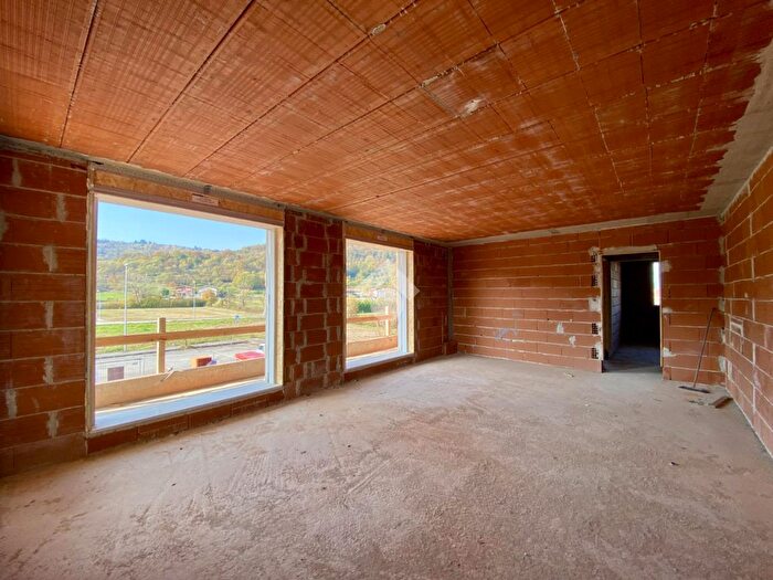 Appartamento quadrilocale in vendita in Via dello Sport, Isola Vicentina