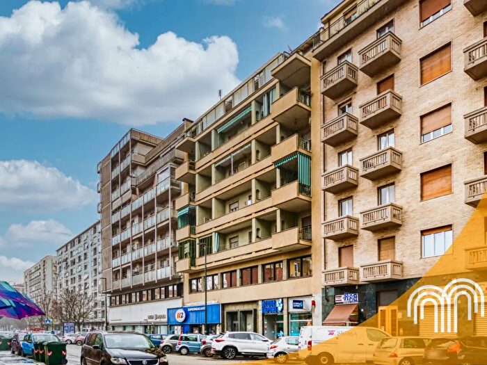 Appartamento bilocale in vendita in Via Tunisi, Torino