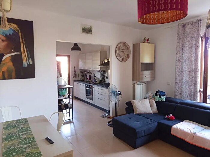 Appartamento trilocale in affitto in Roma