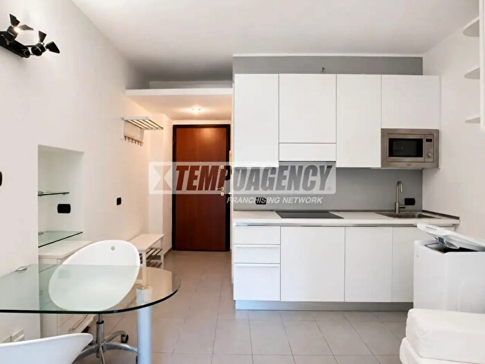 Appartamento monolocale in vendita in Viale Monte Nero, Milano