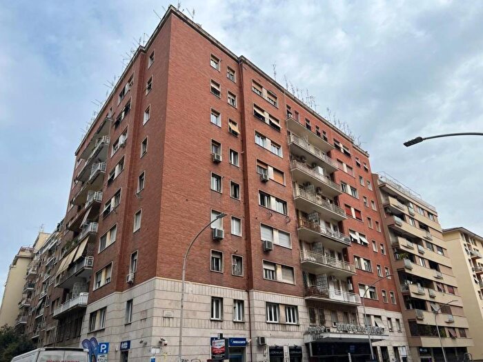 Appartamento bilocale in affitto in Viale Somalia, Africano Villa Chigi, Roma