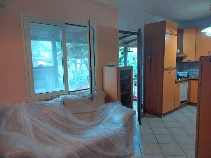 Appartamento trilocale in affitto in Via Casaletto, Centro, Ariccia