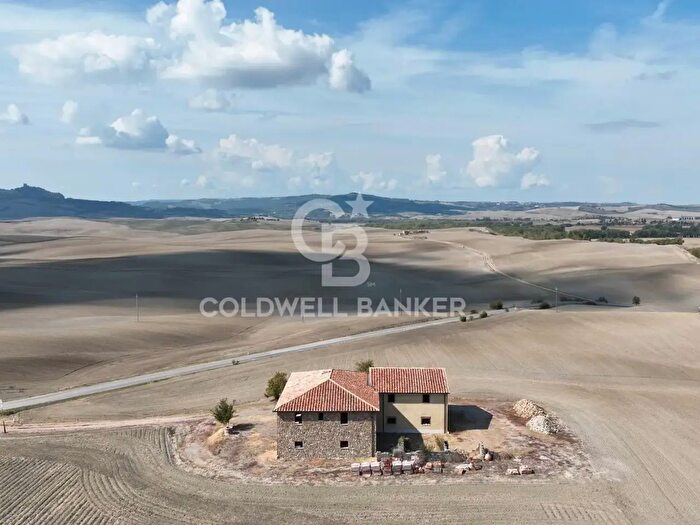 Casa con 12 locali in vendita in Via Podere Sant'Arnaldo, Castiglione D'Orcia