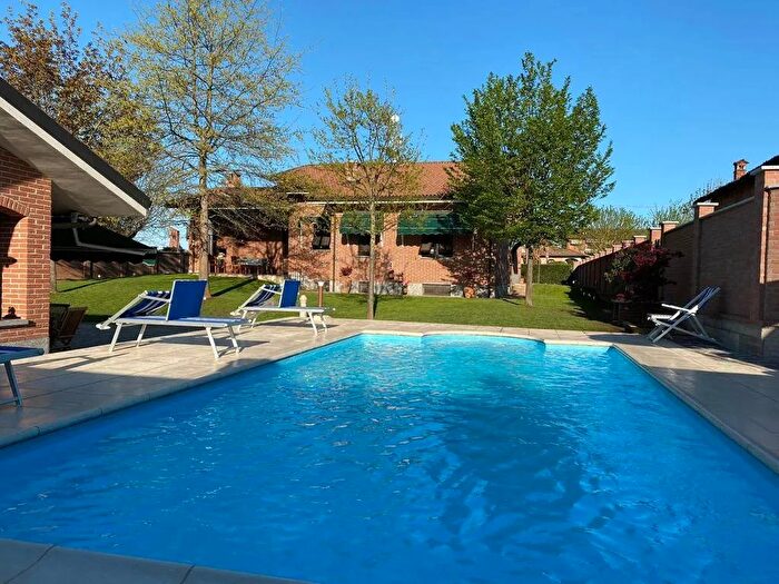 Casa con 15 locali in vendita in Novi Via Verdi Arquata Scrivia Tortona Lcitalia, Pasturana