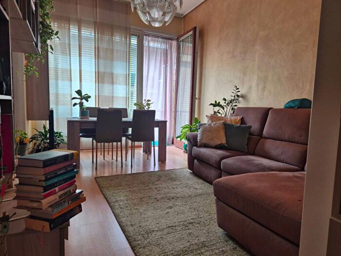 Appartamento trilocale in affitto in Via Vittorio Bersezio, Centro, Cuneo