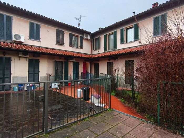 Appartamento bilocale in affitto in Via Roma, Borgarello