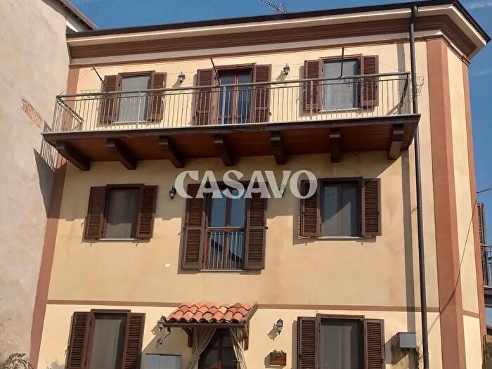 Appartamento con 8 locali in vendita in Via Moreto, Cunico