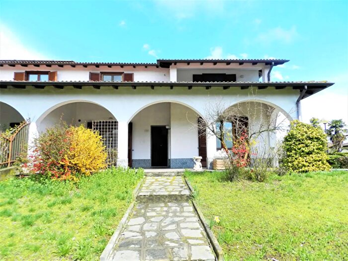Casa con 5 locali in vendita in Novi Ligure