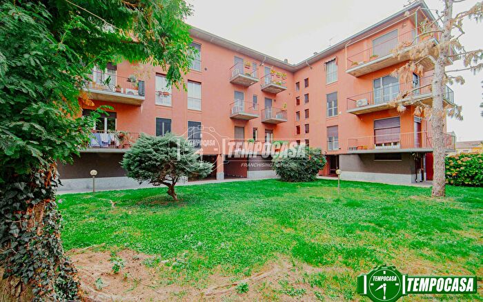 Appartamento trilocale in vendita in Via Enrico De Nicola, San Martino Siccomario