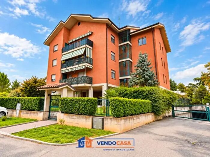 Appartamento trilocale in vendita in Regione Carpice, Moncalieri