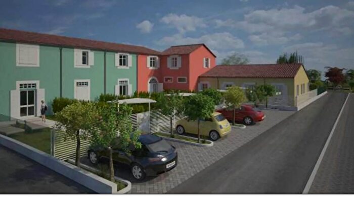 Casa con 5 locali in vendita in Riparbella