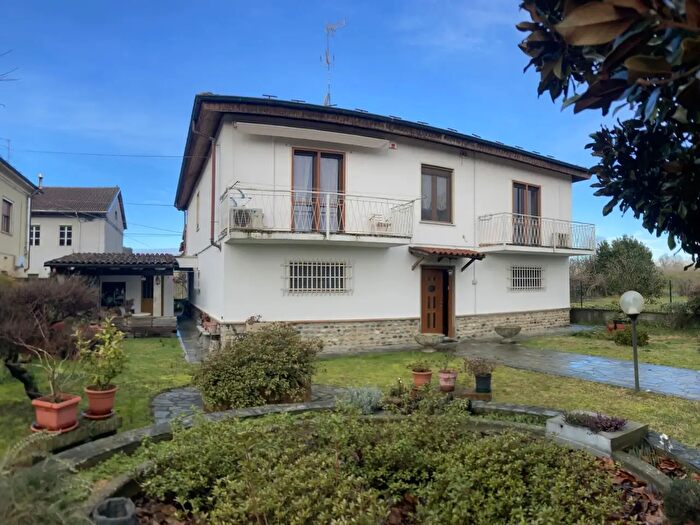 Casa quadrilocale in vendita in Via Monte Sabotino, Casale Monferrato