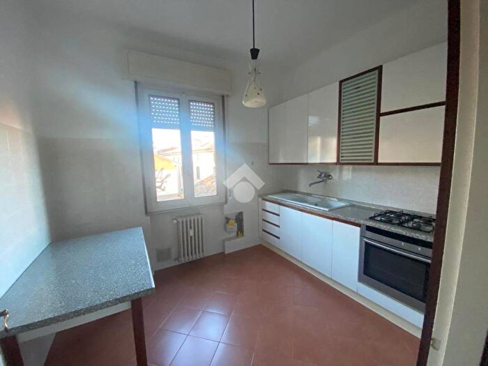 Appartamento trilocale in affitto in Vicolo Manubiola, Centro, Collecchio