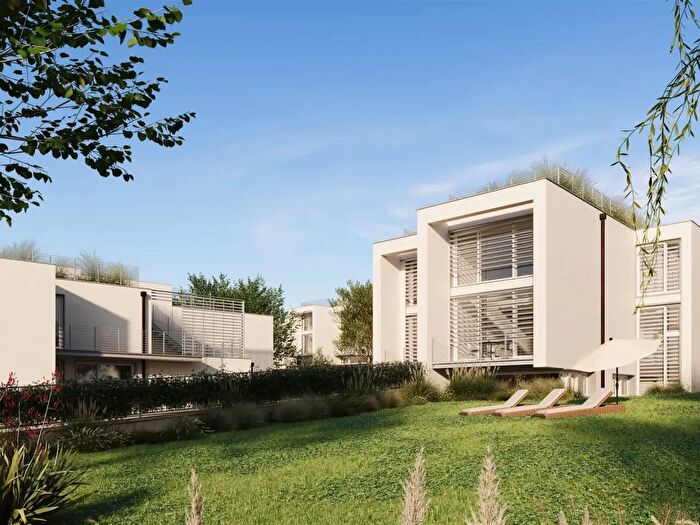 Casa con 6 locali in vendita in Livorno