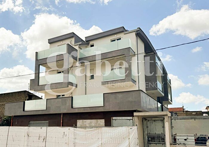 Appartamento trilocale in vendita in Via Modigliani, Lusciano