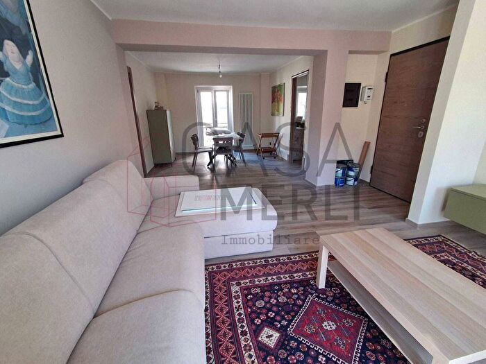 Appartamento con 5 locali in affitto in Via Chavanne, Centro, Aosta