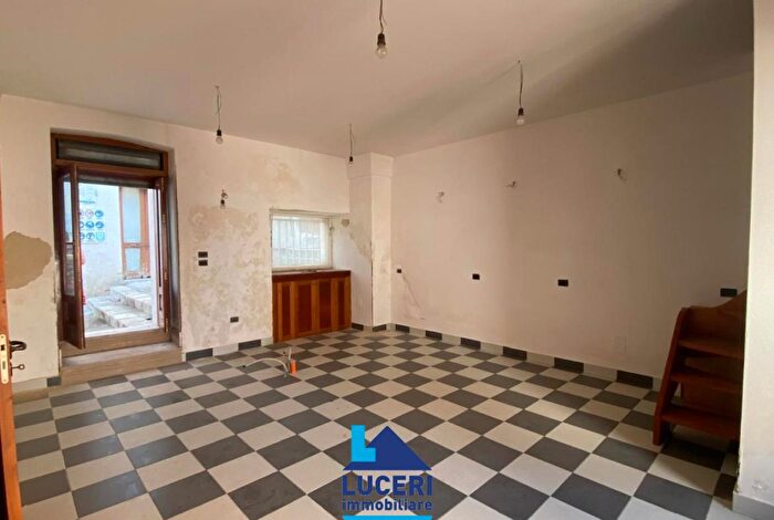 Casa in vendita in Matino