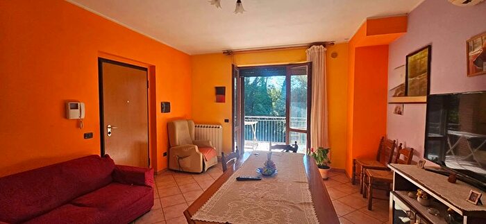 Appartamento trilocale in vendita in Via Europa, Collazzone