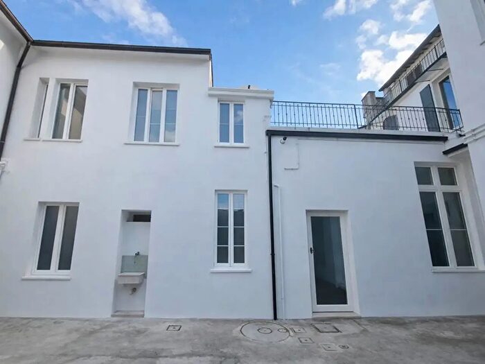 Appartamento trilocale in vendita in Forli'