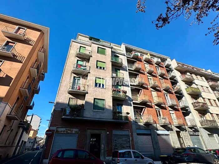 Appartamento bilocale in vendita in Via Monte Albergian, Torino