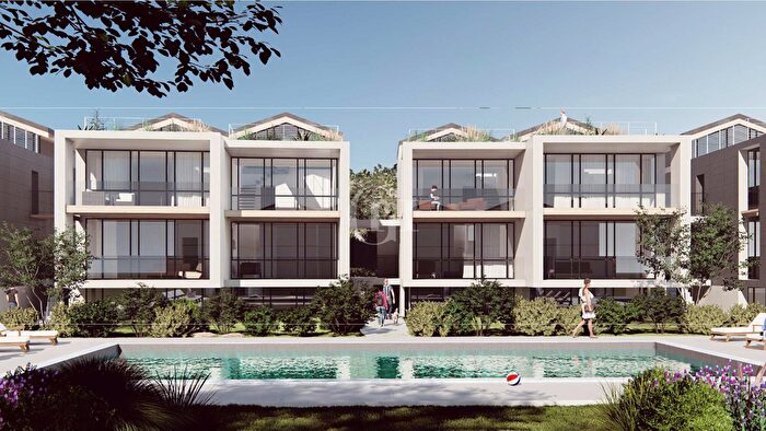 Appartamento trilocale in vendita in Via Castellana, Soiano Del Lago