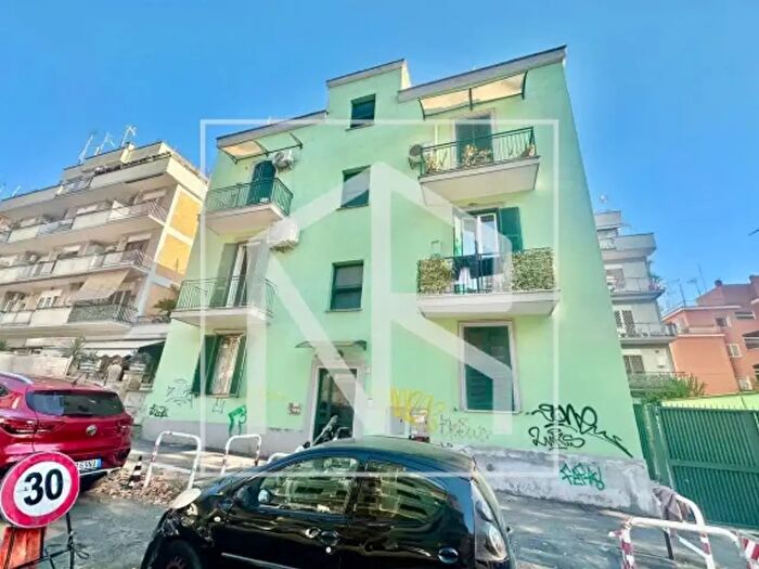 Appartamento bilocale in vendita in Via dei Gelsi, Roma