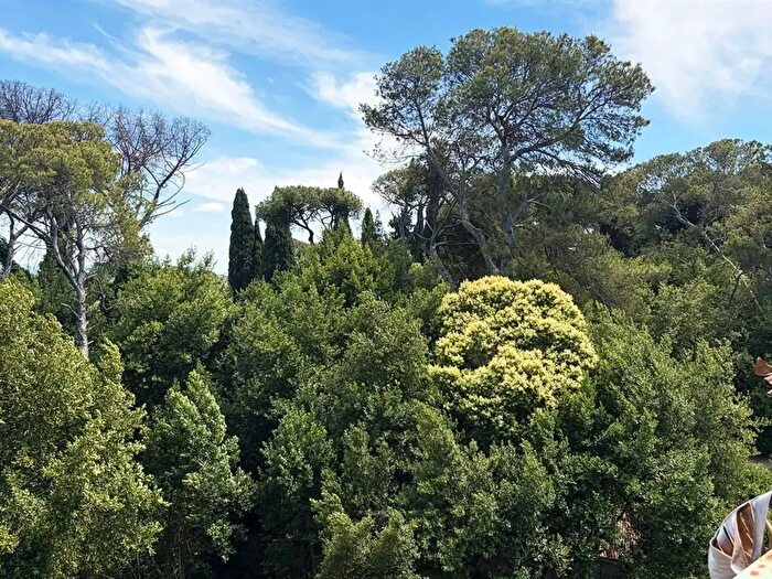 Appartamento con 6 locali in affitto in Via Adelaide Ristori, Roma