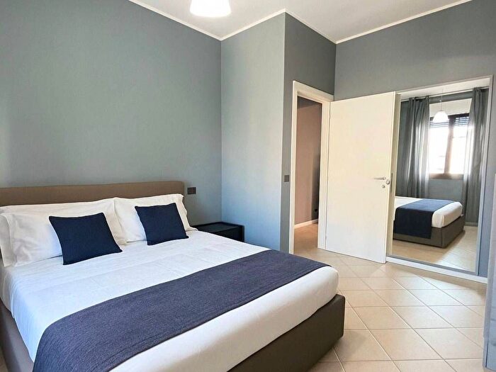 Appartamento trilocale in affitto in Viale Regina Elena, Tripoli Mare, Rimini