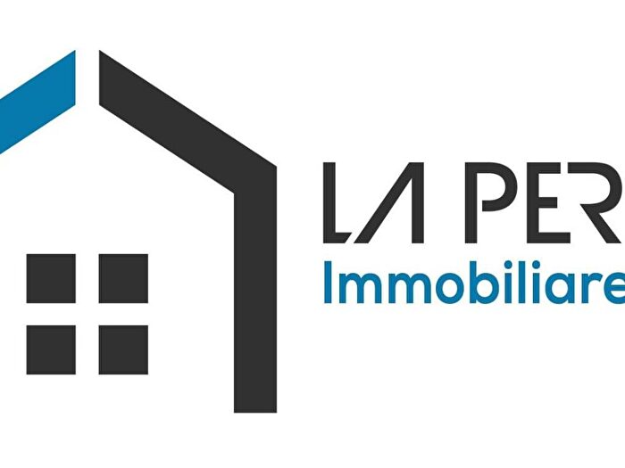 Appartamento con 6 locali in affitto in Via dei Mille, Centro, Cerignola