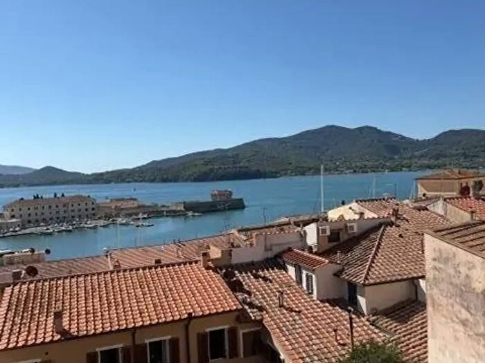 Appartamento quadrilocale in vendita in Portoferraio