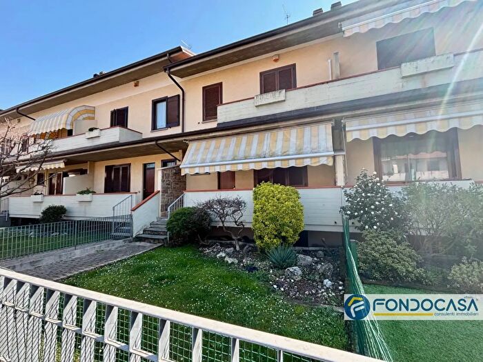 Case in Vendita e in Affitto - 2