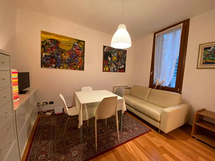 Appartamento bilocale in affitto in Via Girolamo Frigimelica, Piazze Duomo, Padova