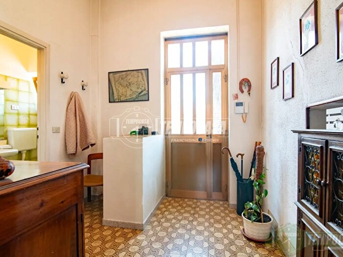 Appartamento bilocale in vendita in Via Lombardia, Monza