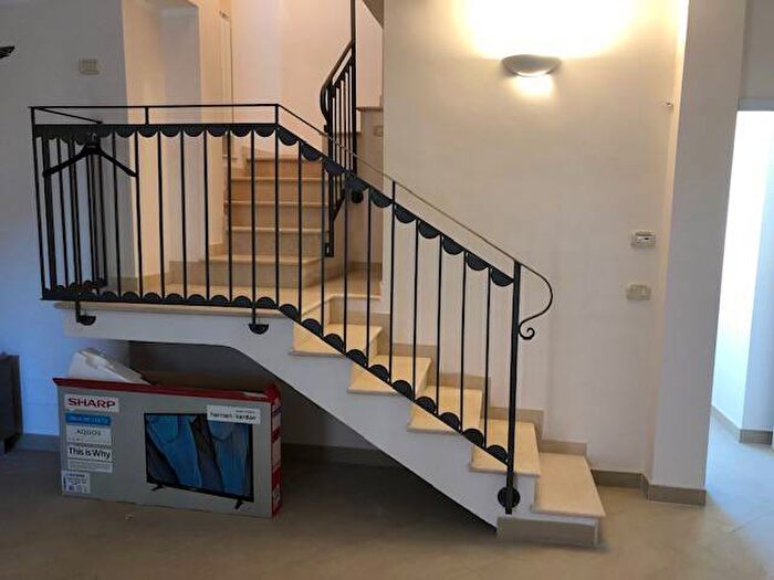 Appartamento trilocale in affitto in Via Lata, Centro Storico, Brindisi