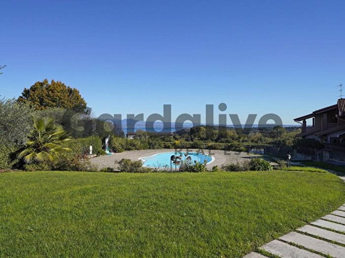 Casa quadrilocale in affitto in Via Sirmione, Barcuzzi, Lonato del Garda