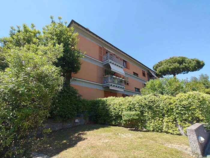Appartamento con 5 locali in vendita in Zona Albaro Genova, Genova