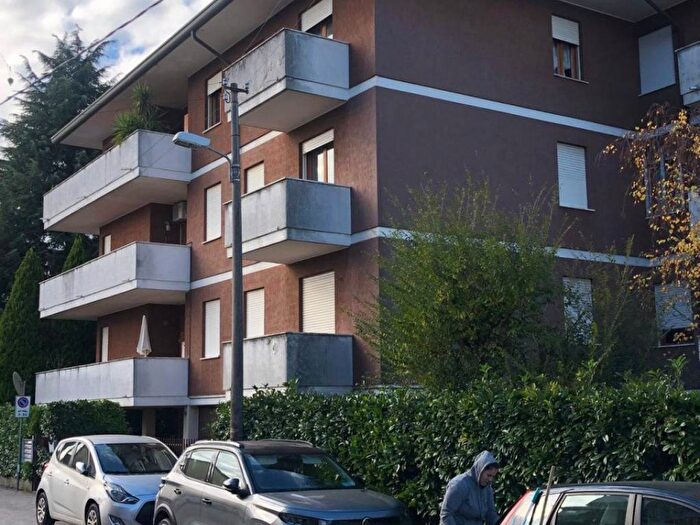 Appartamento con 5 locali in affitto in Via Castelfidardo, Sacra Famiglia Basso Isonzo, Padova