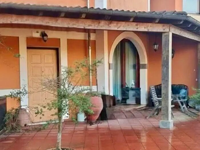 Appartamento bilocale in vendita in Via delle Rose, Bracciano