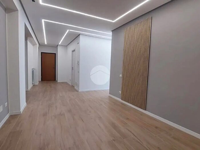 Appartamento trilocale in vendita in Via Gramsci, Pellezzano