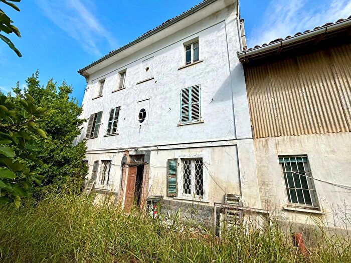 Casa con 6 locali in vendita in Via Castelspina, Castellazzo Bormida