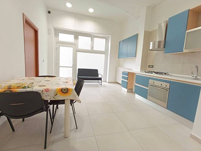 Appartamento trilocale in affitto in Via Antonio Vivaldi, Nichelino