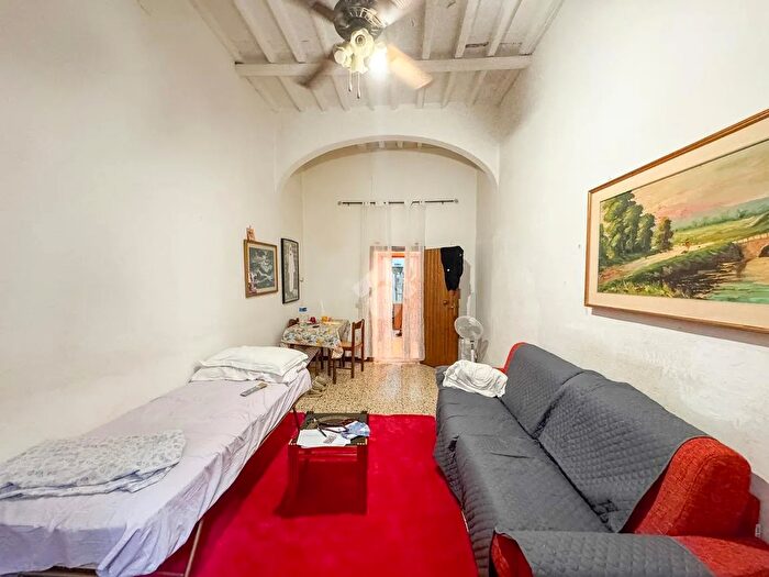 Appartamento quadrilocale in vendita in Via Felice Cavallotti, Pontedera