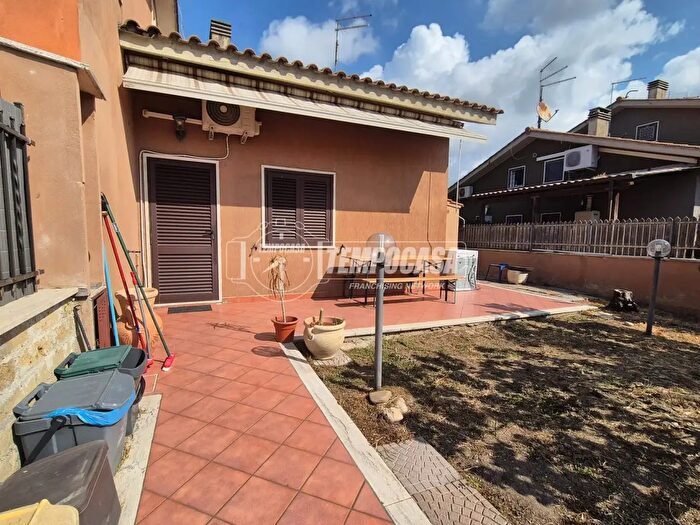 Casa trilocale in vendita in Via Eugenio Rinaldi, Cerveteri
