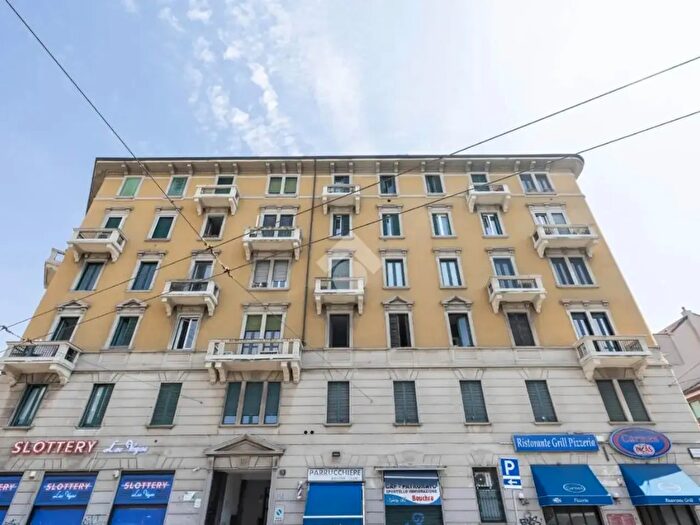 Appartamento bilocale in vendita in Piazzale Luigi E Corvetto, Milano
