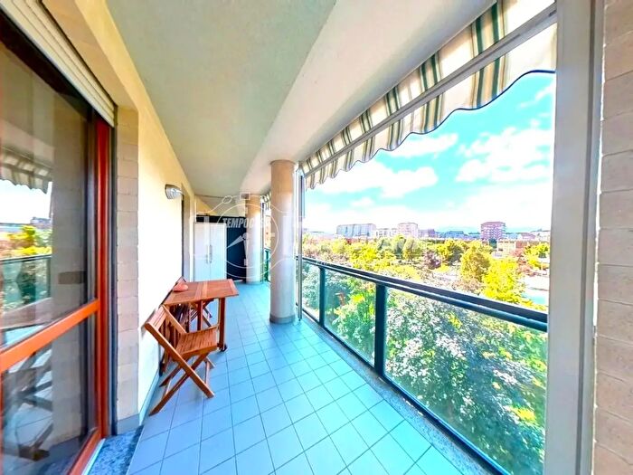 Appartamento quadrilocale in vendita in Via Valprato, Torino