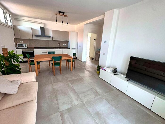 Appartamento quadrilocale in vendita in Via Ravenna, BellariaIgea Marina