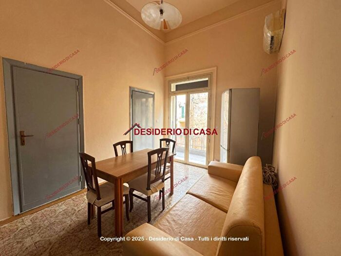 Appartamento con 5 locali in affitto in Via Senatore Scaduto, Centro, Bagheria